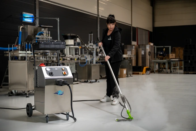 Porfessionele Stoomreiniger TCE C50 bij een brouwerij